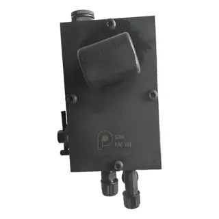 Bomba levanta cabina para camión Iveco Tector Attack HCS · código 25204